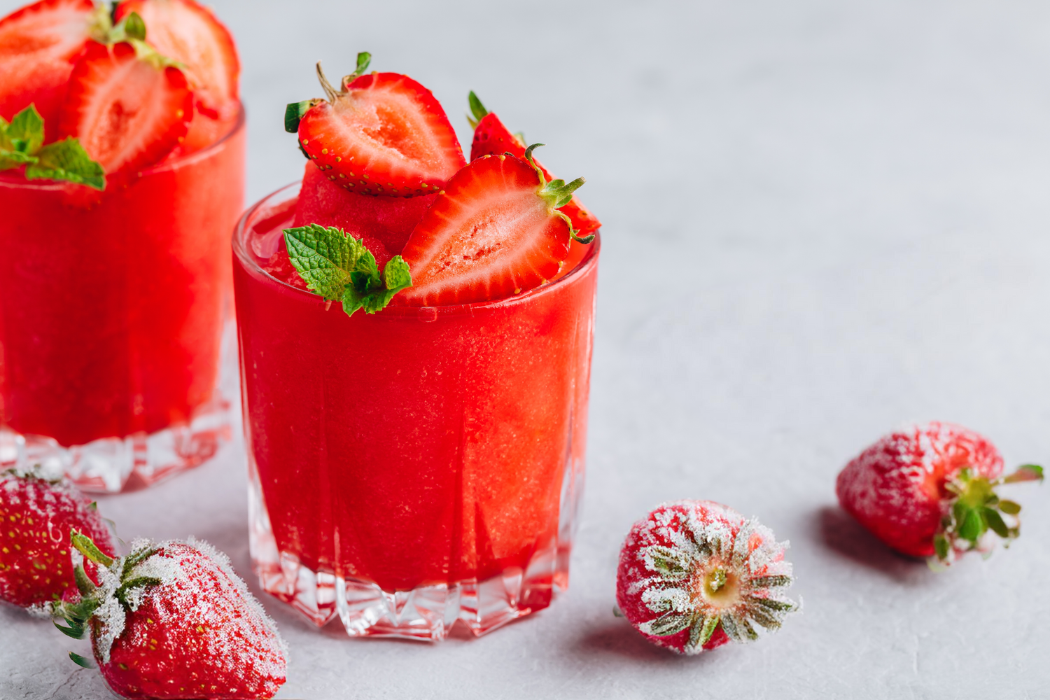 Frozen Strawberry Puree Mocktail